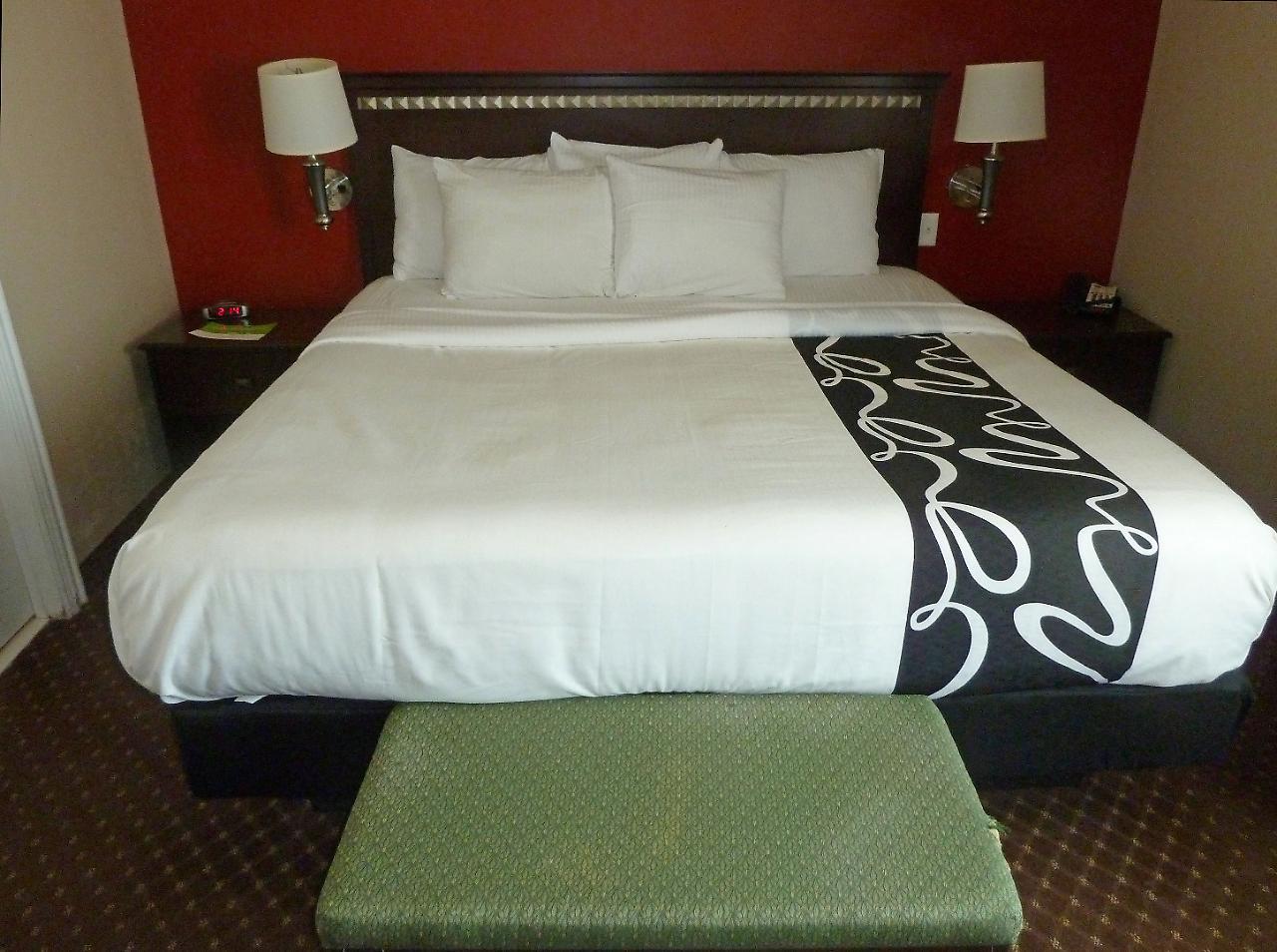 Americas Best Value Inn - Gun Barrel City Extérieur photo