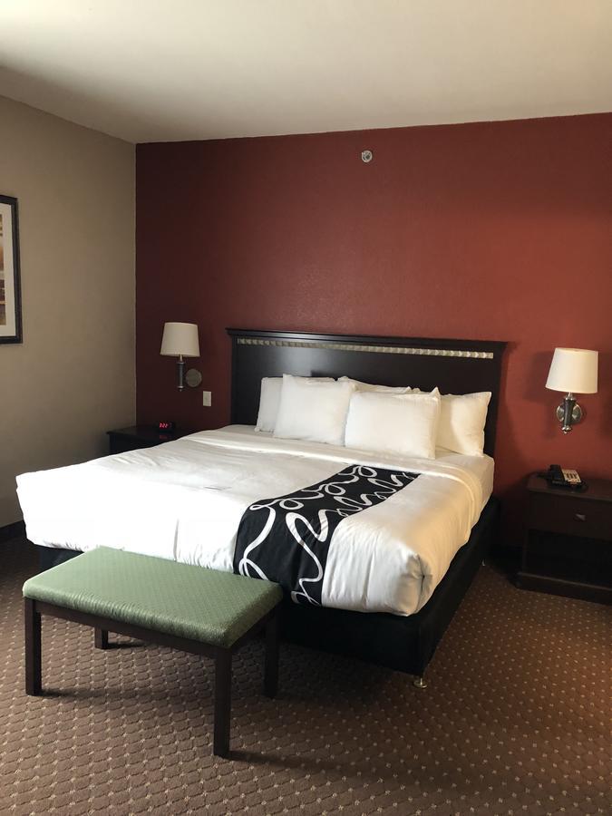 Americas Best Value Inn - Gun Barrel City Extérieur photo